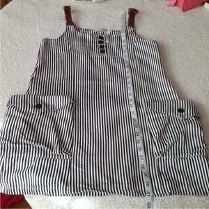 Arden J brand ladies jumper/dress.
